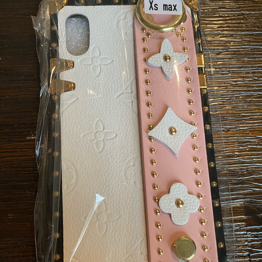 XS max phone case